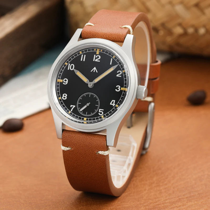 Militado 36mm D12 Quartz Field Watch - Pencil Hands - Image 4