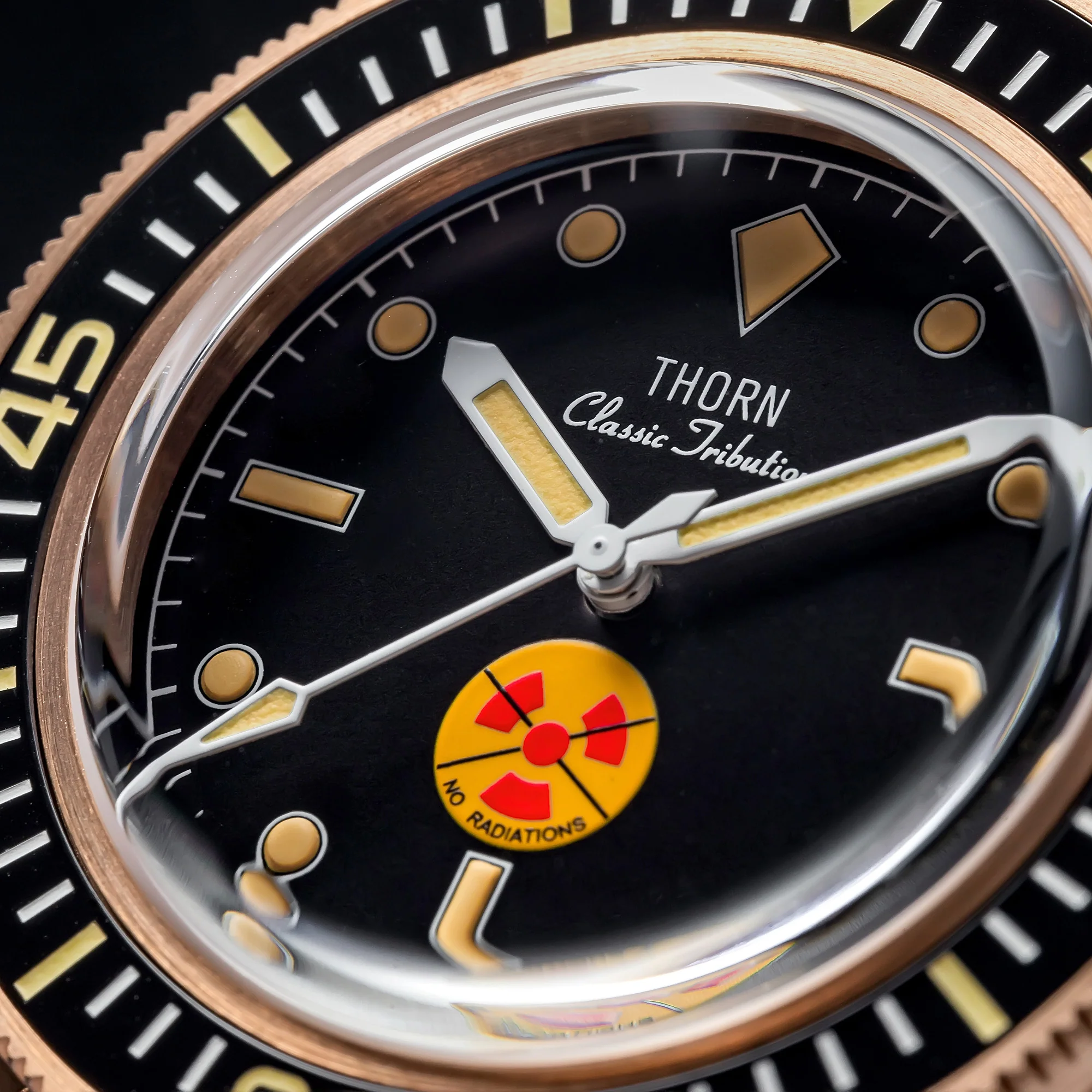 Thorn Vintage 50-Fathoms No-Rad Bronze Dive Watch - Image 17